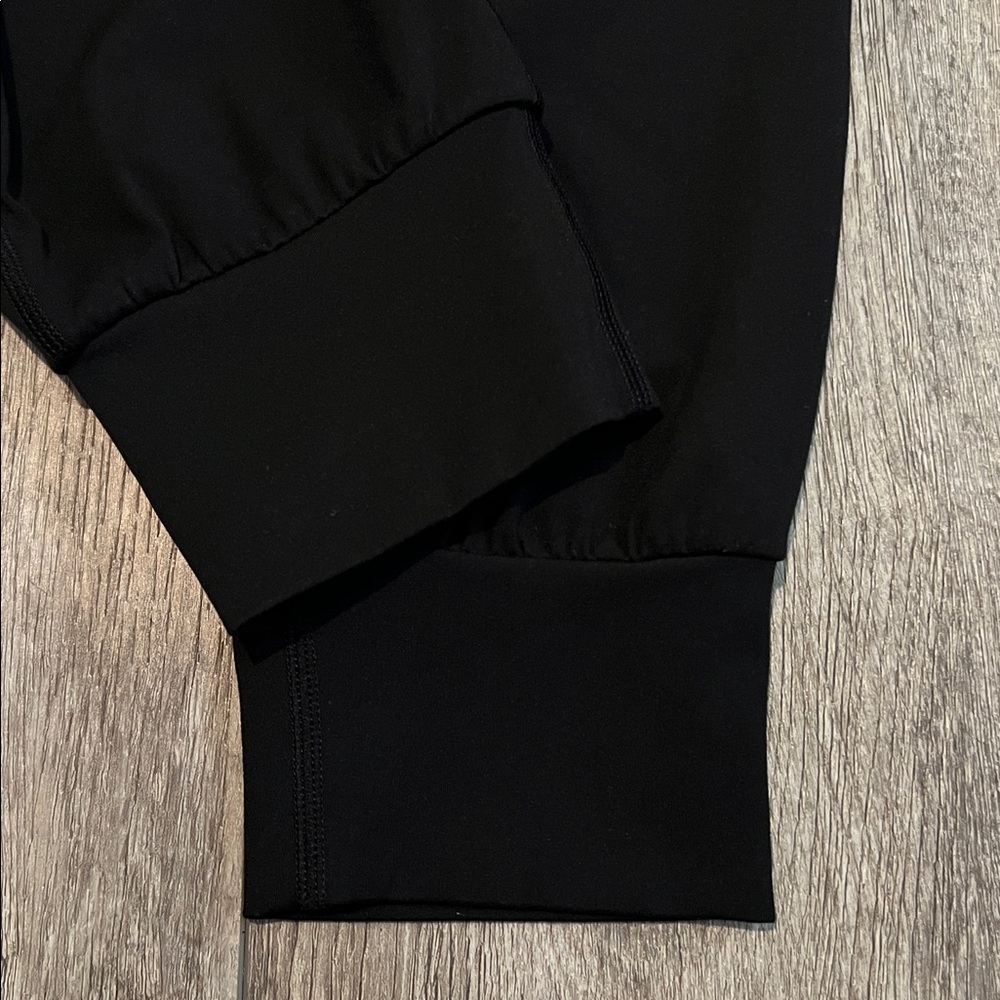 Alphalete Surface Joggers Bundle - image 8